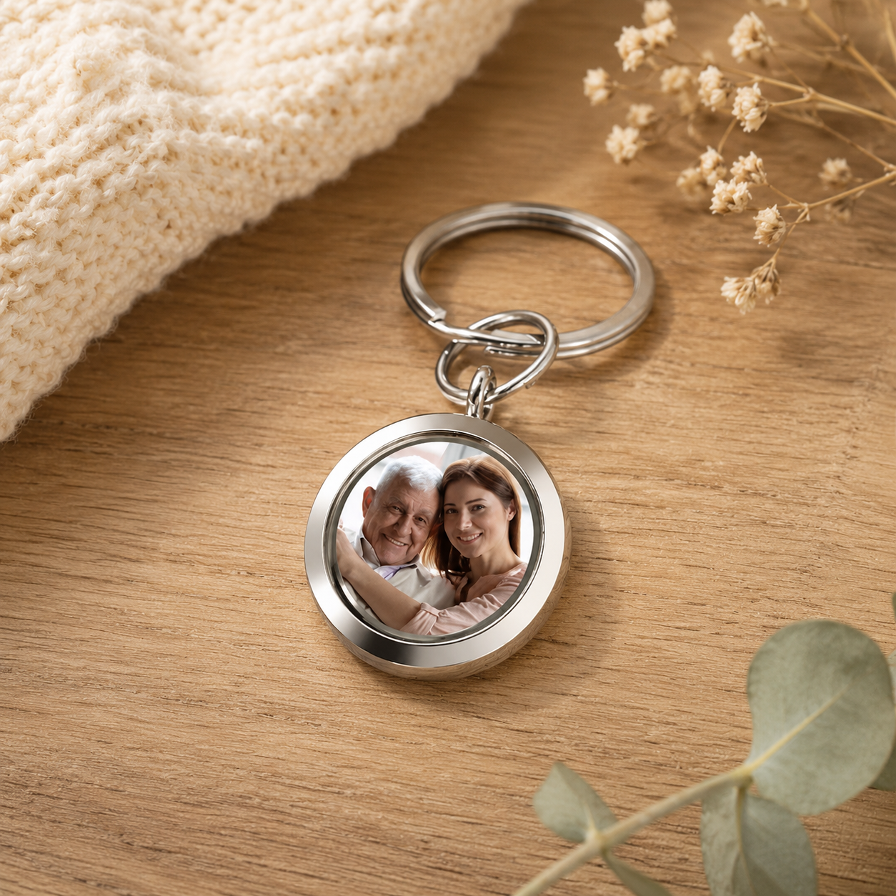 Custom Round Photo Locket Keychain