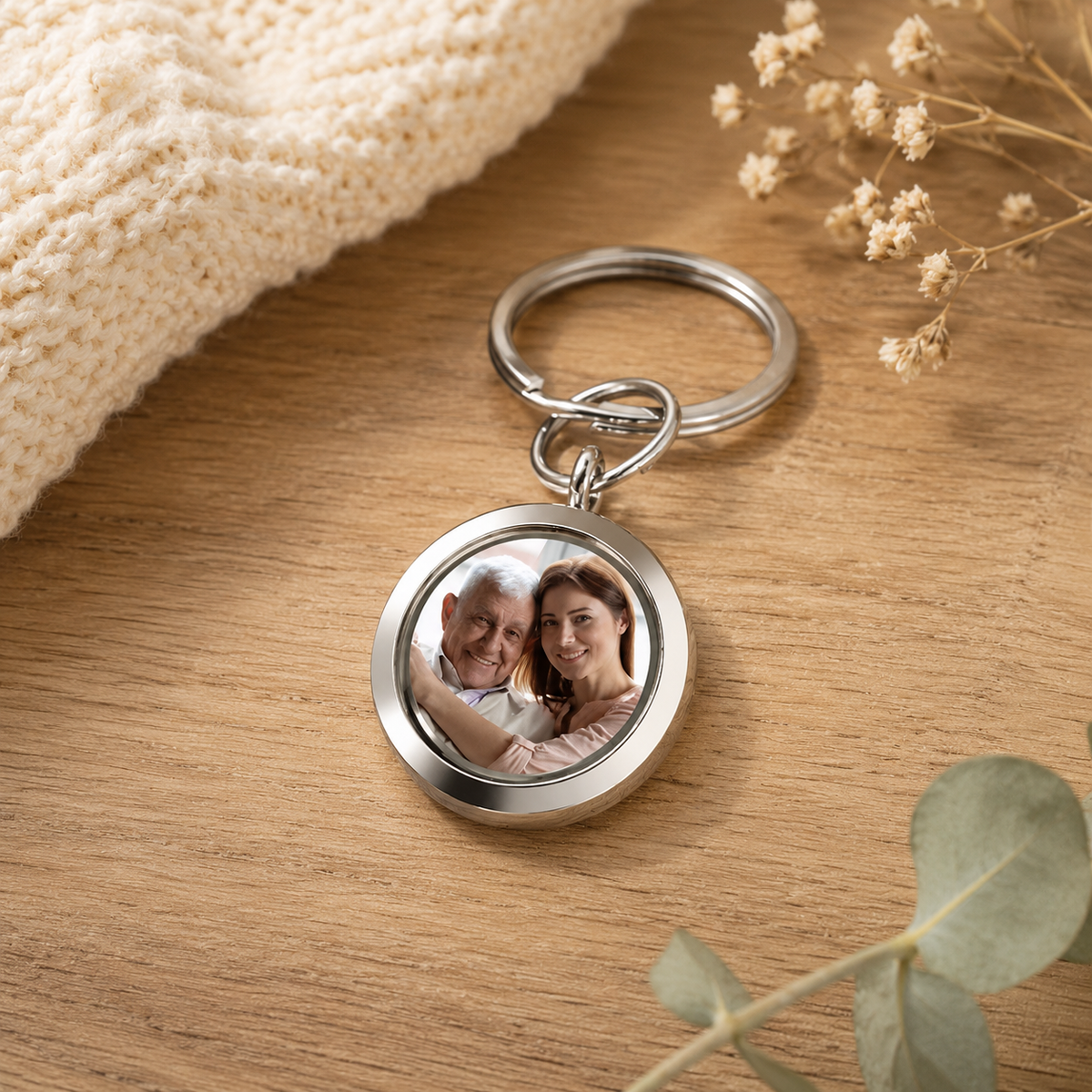 Custom Round Photo Locket Keychain